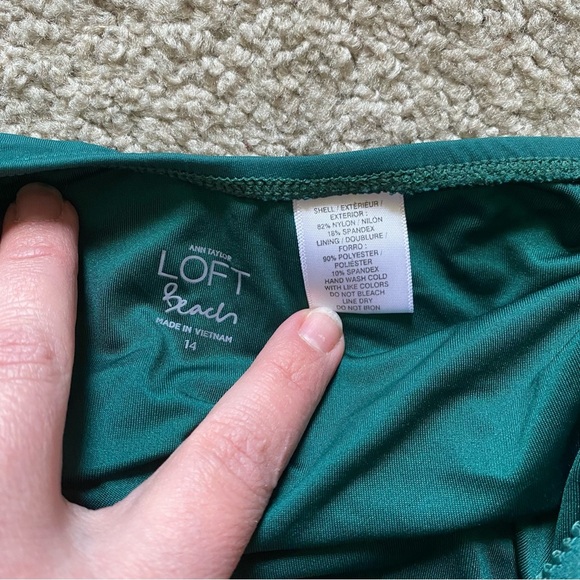 Loft ~ Hunter Green One Piece Halter Swim Suit ~ Lattice Detail ~ Size 14 - Picture 7 of 7